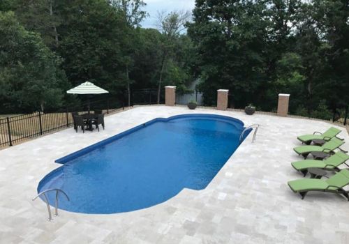 Roman Geometric Vinyl Liner customer pool